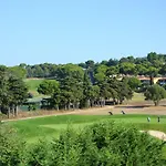 Vacancéole - Résidence Le Palmyra Golf 4*