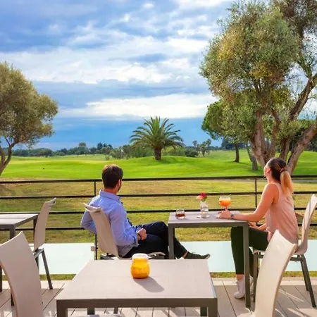 Palmyra Golf & Lägenhetshotell Agde