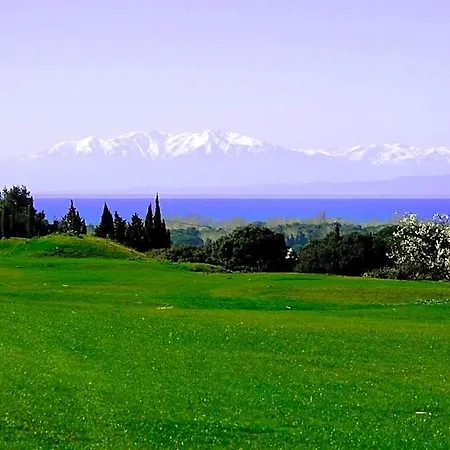 아파트호텔 Palmyra Golf & 아그