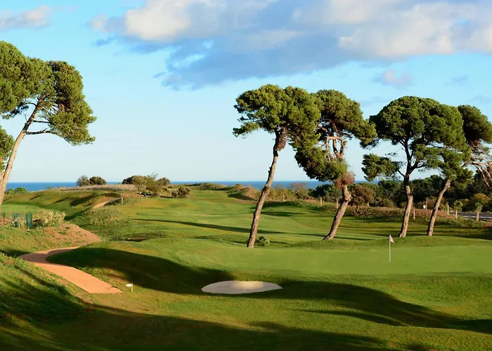 Vacancéole - Résidence Le Palmyra Golf Aparthotel