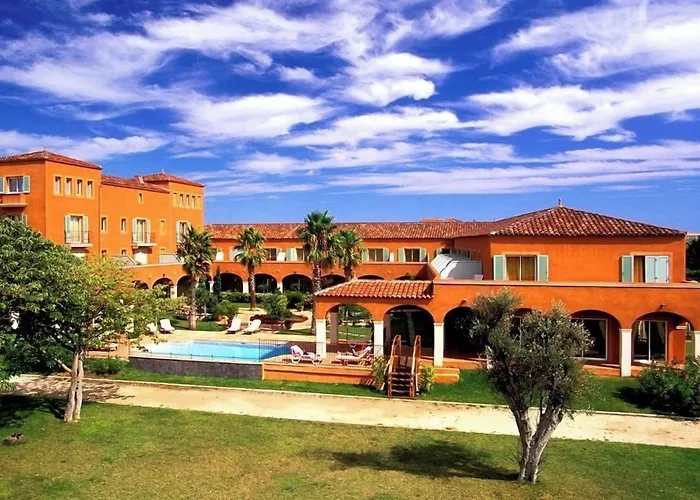 Vacancéole - Résidence Le Palmyra Golf Aparthotel